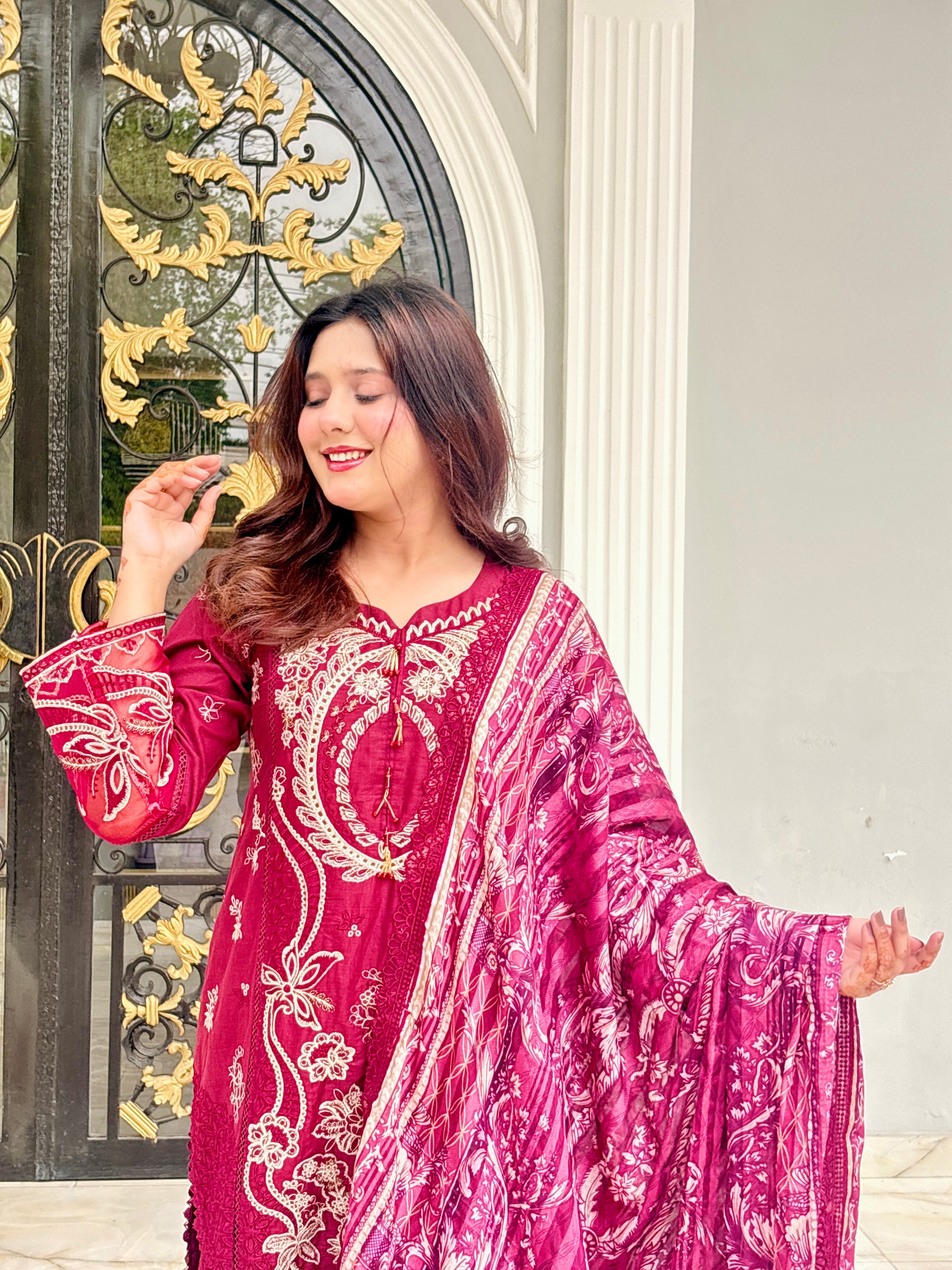 Noor-e-Gul 3Pc Embroidery Lawn Suit